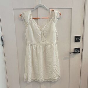 Elegant White Lace Trim Sleep Dress